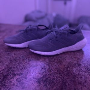 Grey Adidas UltraBoost 22 size 12 in Great Condition (will ship immediately)